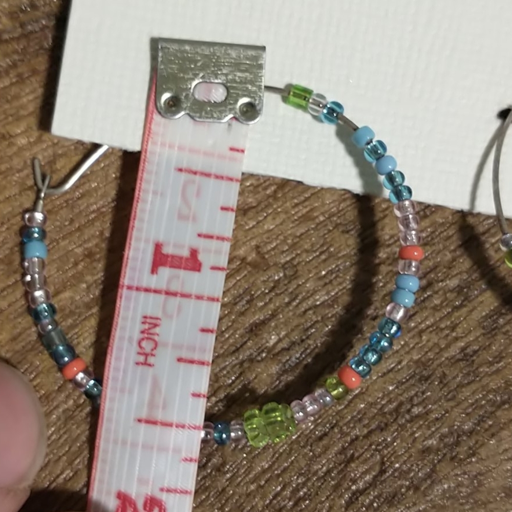 Loop Earings - Picture 5 of 5